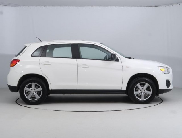 Mitsubishi ASX  1.6 MIVEC 