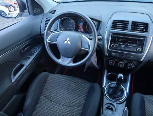 Mitsubishi ASX  1.6 MIVEC 