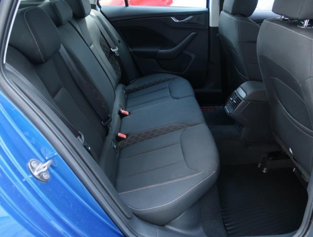 Škoda Kamiq  1.5 TSI 