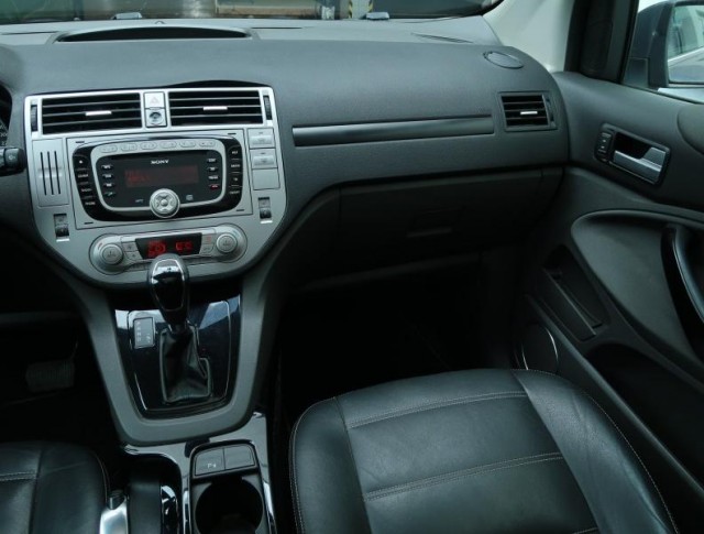 Ford Kuga  2.0 TDCi Titanium S