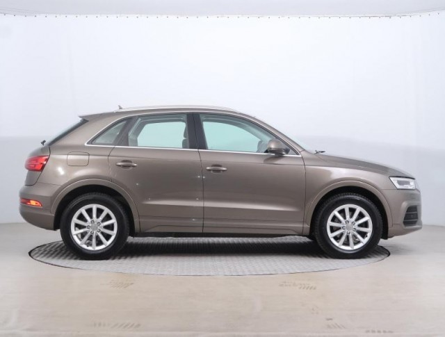 Audi Q3  2.0 TDI 