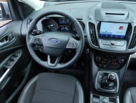 Ford Kuga  1.5 EcoBoost Titanium