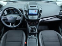 Ford Kuga  1.5 EcoBoost Titanium