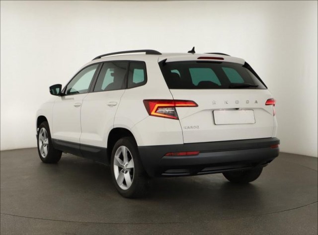 Škoda Karoq  1.5 TSI 