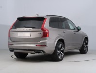 Volvo XC90  B5 AWD R-Design