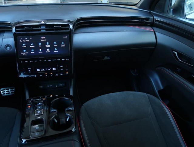 Hyundai Tucson  1.6 T-GDI 48V MHEV 