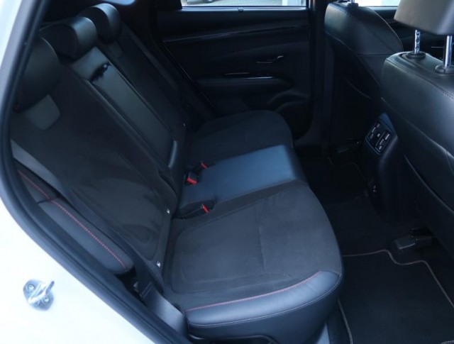 Hyundai Tucson  1.6 T-GDI 48V MHEV 