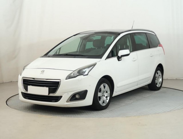 Peugeot 5008  1.6 HDi 