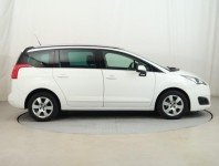 Peugeot 5008  1.6 HDi 
