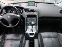 Peugeot 5008  1.6 HDi 