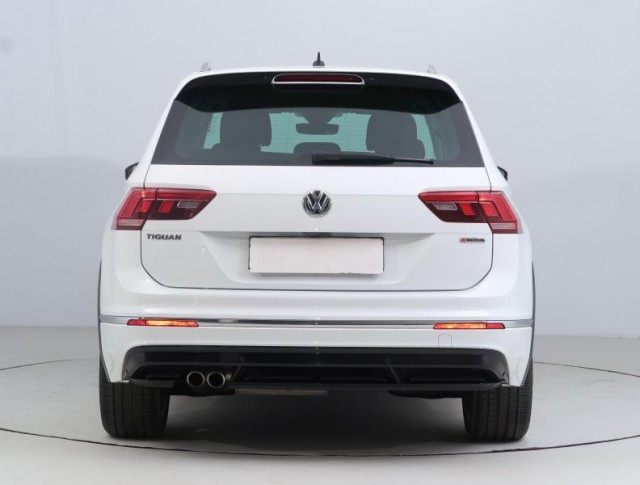 Volkswagen Tiguan  2.0 TDI R-Line