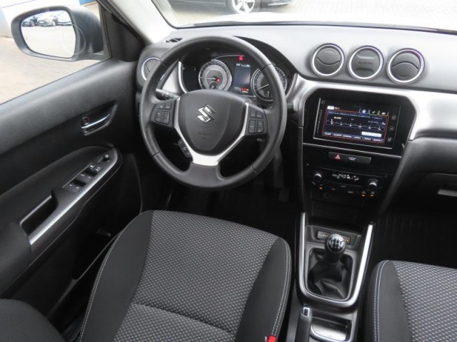 Suzuki Vitara  1.0 BoosterJet 