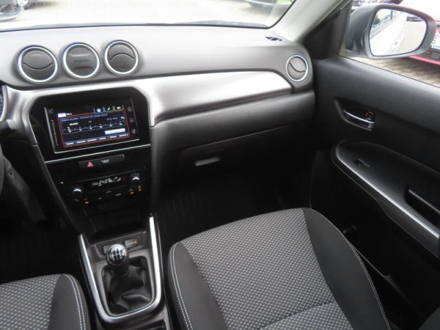 Suzuki Vitara  1.0 BoosterJet 