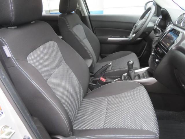 Suzuki Vitara  1.0 BoosterJet 