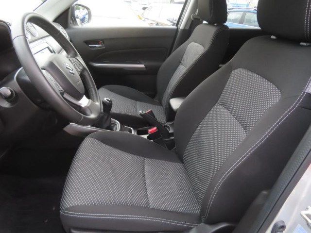 Suzuki Vitara  1.0 BoosterJet 