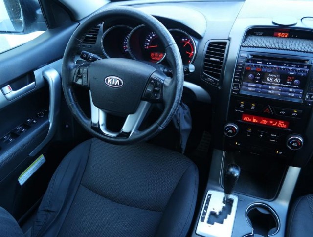 Kia Sorento  2.2 CRDi 