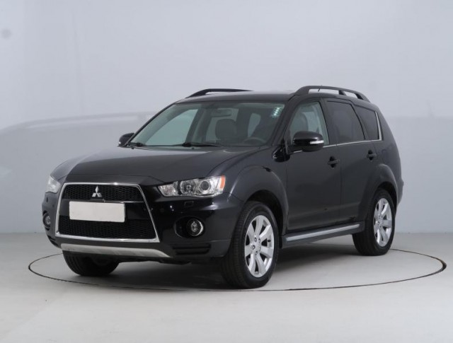 Mitsubishi Outlander  2.2 DI-D 