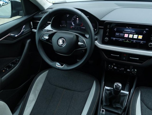Škoda Kamiq  1.0 TSI Top Selection