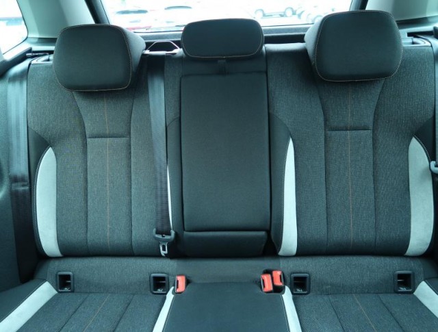 Škoda Kamiq  1.0 TSI Top Selection
