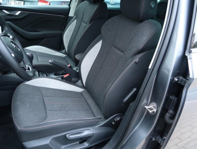 Škoda Kamiq  1.0 TSI Top Selection