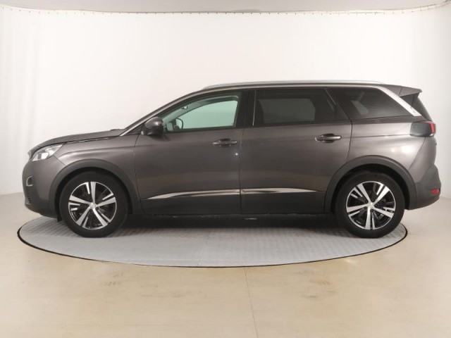 Peugeot 5008  PureTech 130 