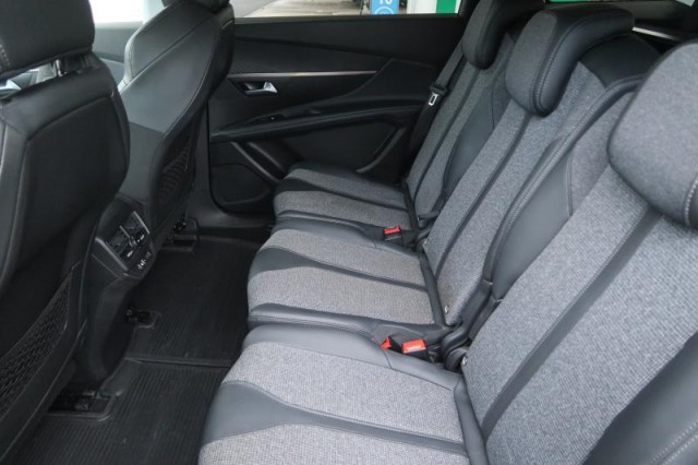 Peugeot 5008  PureTech 130 