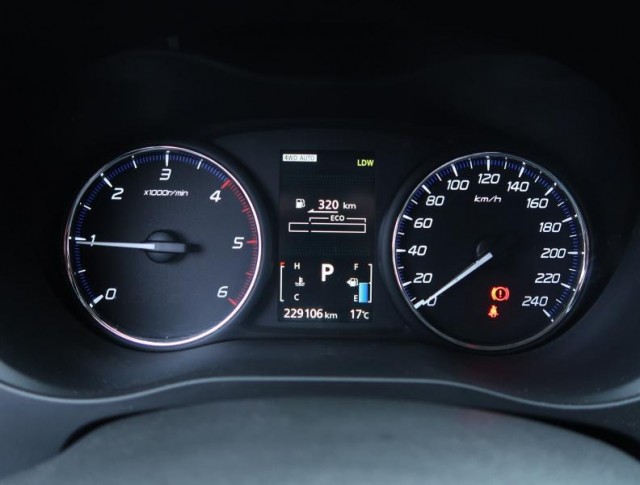 Mitsubishi Outlander  2.2 DI-D 