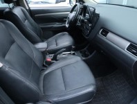 Mitsubishi Outlander  2.2 DI-D 