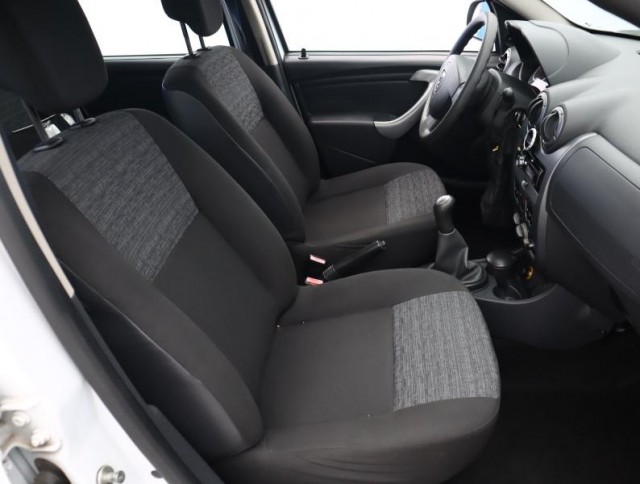 Dacia Duster  1.6 16V 