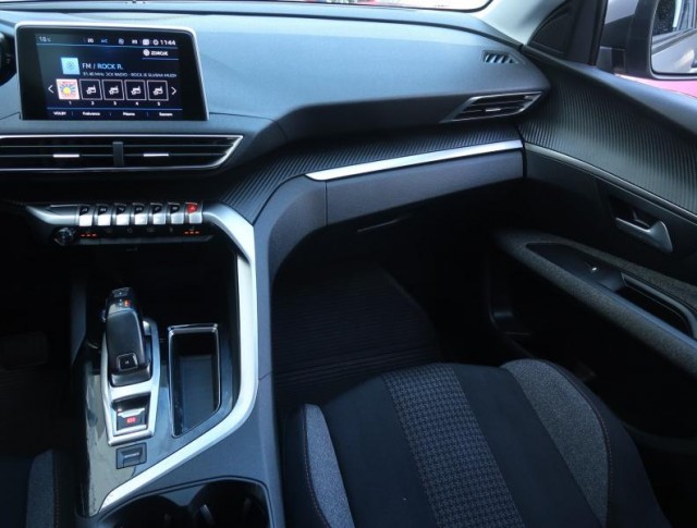 Peugeot 3008  1.6 BlueHDi Active