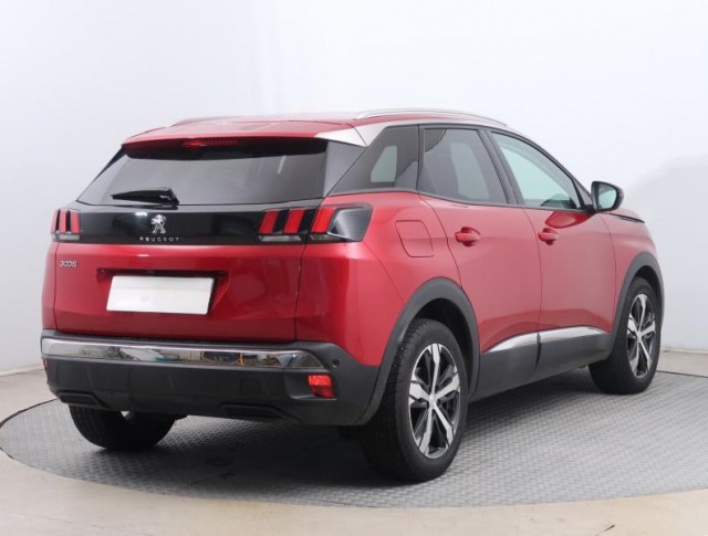 Peugeot 3008  1.2 PureTech 