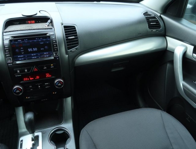 Kia Sorento  2.2 CRDi 