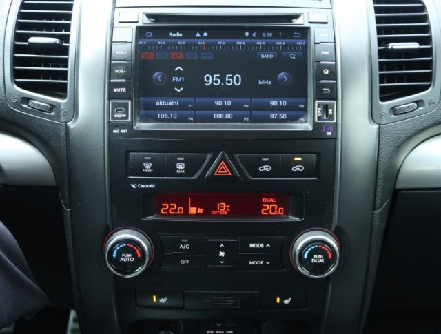 Kia Sorento  2.2 CRDi 