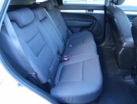 Kia Sorento  2.2 CRDi 