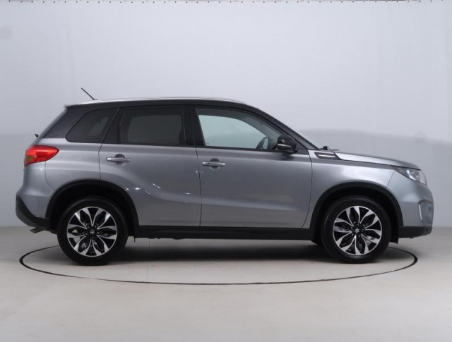 Suzuki Vitara  1.6 VVT Elegance