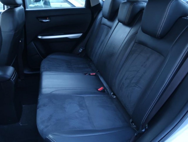 Suzuki Vitara  1.6 VVT Elegance