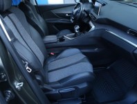 Peugeot 5008  PureTech 130 Allure