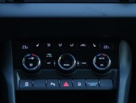 Škoda Karoq  1.5 TSI 