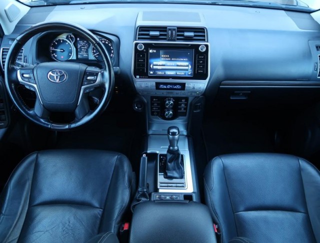 Toyota Land Cruiser  2.8 D-4D 