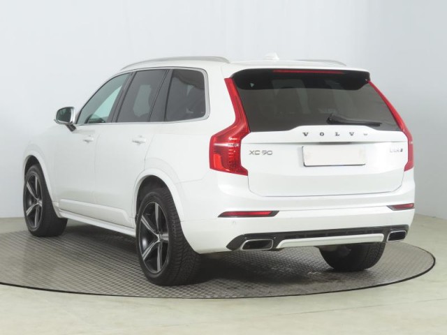Volvo XC90  D5 AWD R-Design
