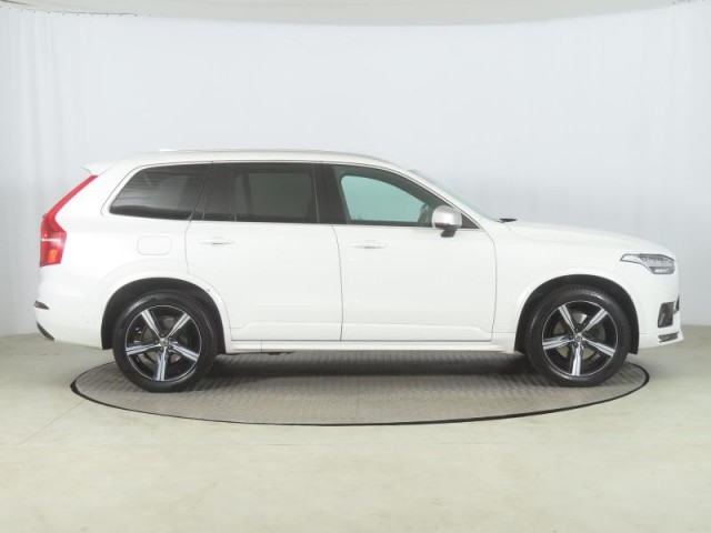 Volvo XC90  D5 AWD R-Design
