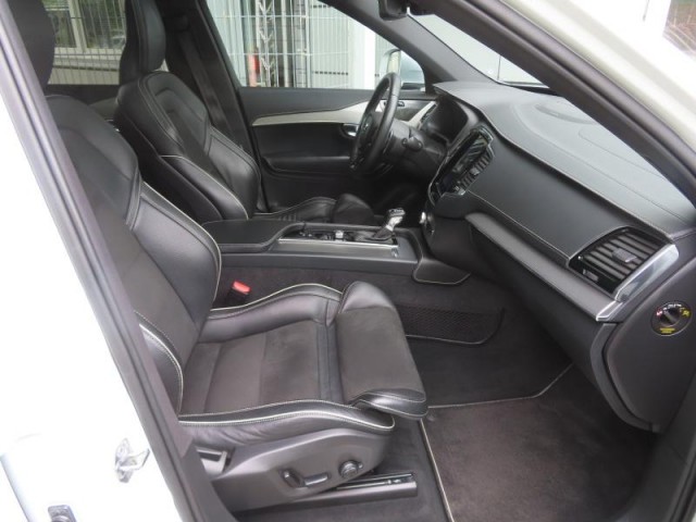 Volvo XC90  D5 AWD R-Design