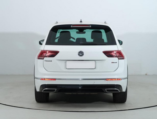 Volkswagen Tiguan  2.0 TSI R-Line