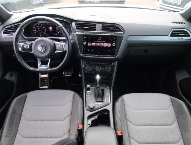 Volkswagen Tiguan  2.0 TSI R-Line
