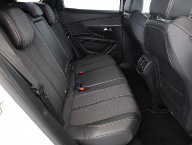 Peugeot 3008  2.0 BlueHDi GT Line