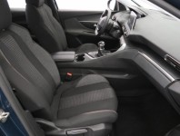 Peugeot 3008  1.5 BlueHDi Active