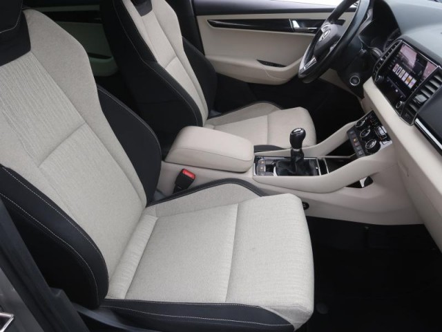 Škoda Karoq  1.5 TSI Style