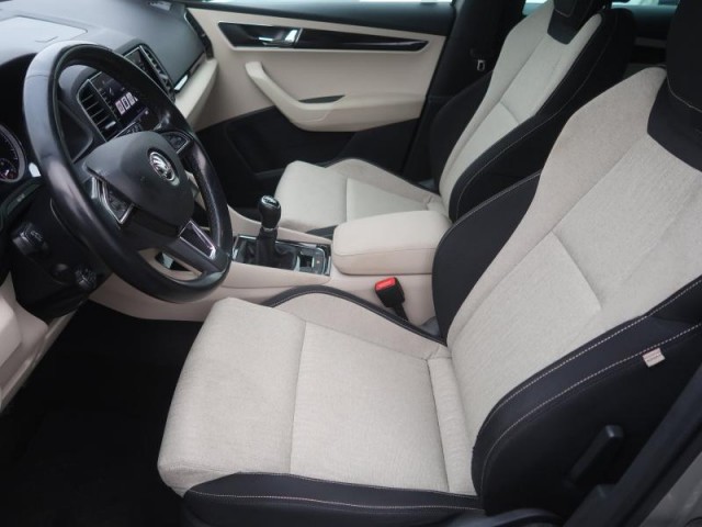 Škoda Karoq  1.5 TSI Style