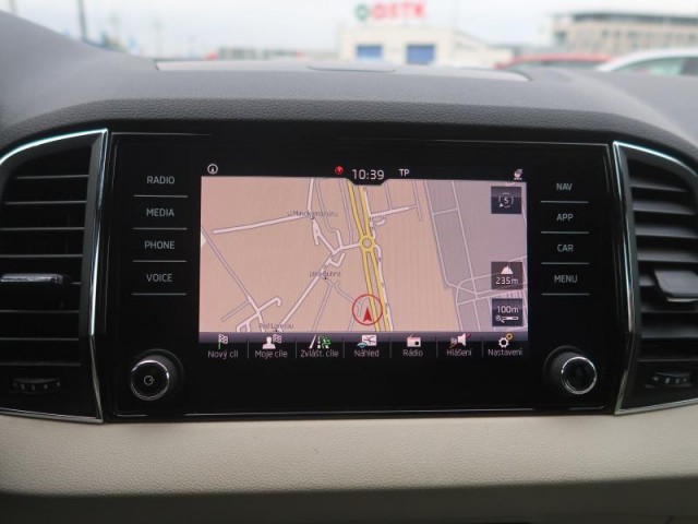 Škoda Karoq  1.5 TSI Style