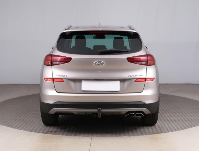 Hyundai Tucson  1.6 T-GDI Trikolor